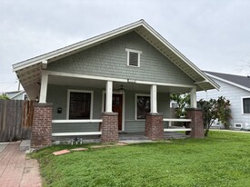 1740 Whitefield Rd in Pasadena, CA - Building Photo