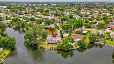 3955 NW 3rd Ct in Deerfield Beach, FL - Building Photo - Building Photo