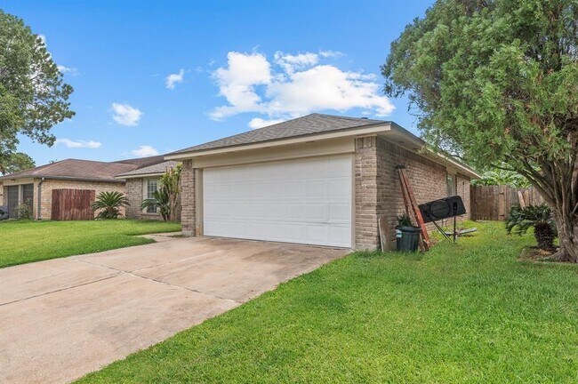 19511 Westhaven Dr in Houston, TX - Foto de edificio - Building Photo