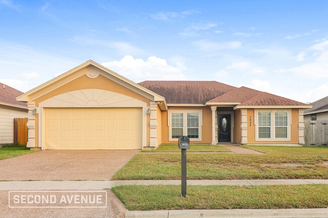 property at 3622 Garnet Ct