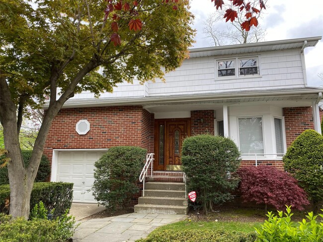 property at 45 Inwood Rd