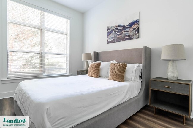 2101 Lakeside Lofts Cir