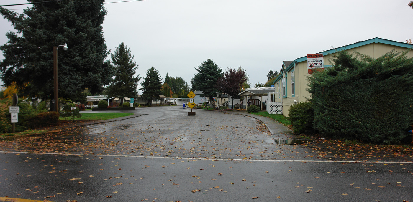 Forest Hills Mobile Estates in Cornelius, OR - Building Photo