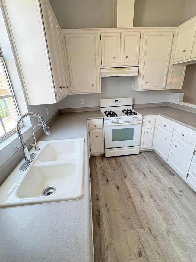 34101 Alcazar Dr in Dana Point, CA - Building Photo - Building Photo