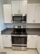 840 Tennyson Mill Cir in Tampa, FL - Building Photo - Building Photo