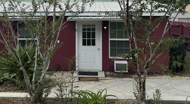 152 Heavensgate Rd in DeLand, FL - Foto de edificio - Building Photo