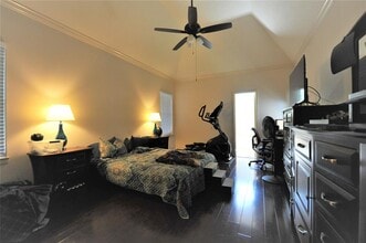 1711 S Medio River Cir in Sugar Land, TX - Building Photo - Building Photo