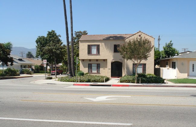 169 S Pacific Ave in Glendale, CA - Foto de edificio - Building Photo