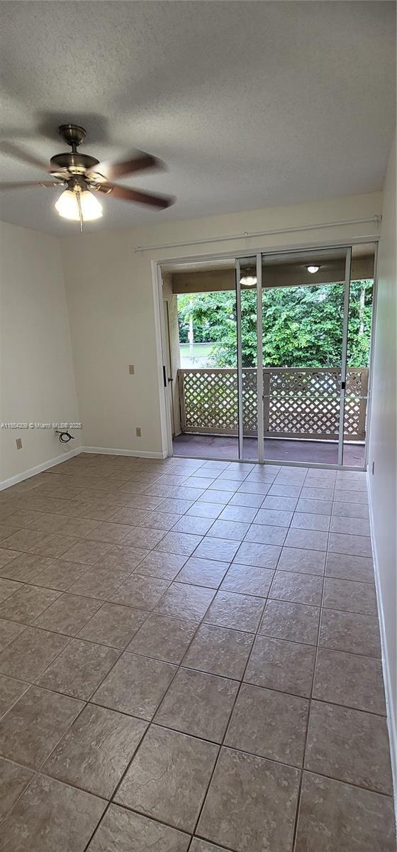 18342 NW 68th Ave in Hialeah, FL - Building Photo - Building Photo