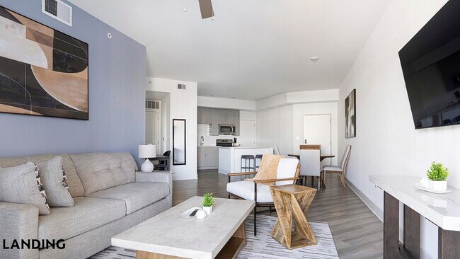 2250 McGregor Blvd, Unit 2318 in Ft. Myers, FL - Foto de edificio - Building Photo