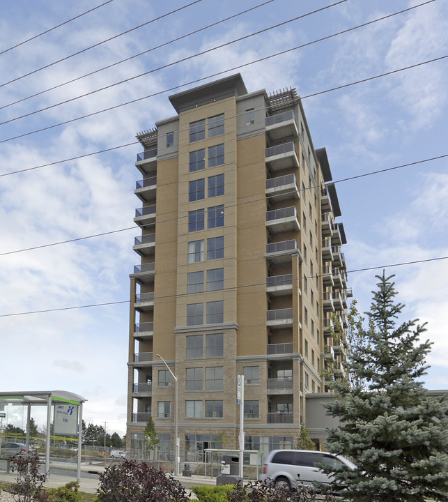 The Westhill Apartments and Residences in Waterloo, ON - Building Photo