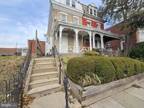 5315 Master St in Philadelphia, PA - Foto de edificio - Building Photo