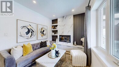 85 Springdale Blvd in Toronto, ON - Building Photo - Building Photo