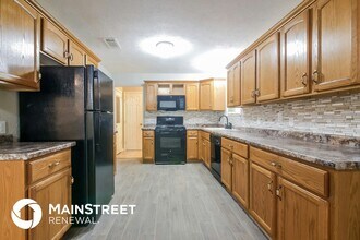 532 NW Janie Ln in Burleson, TX - Building Photo - Building Photo