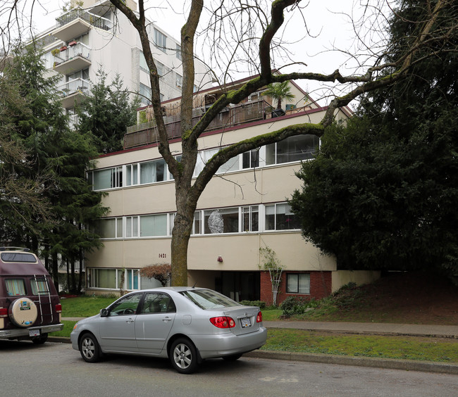 1421 Burnaby St in Vancouver, BC - Building Photo - Building Photo