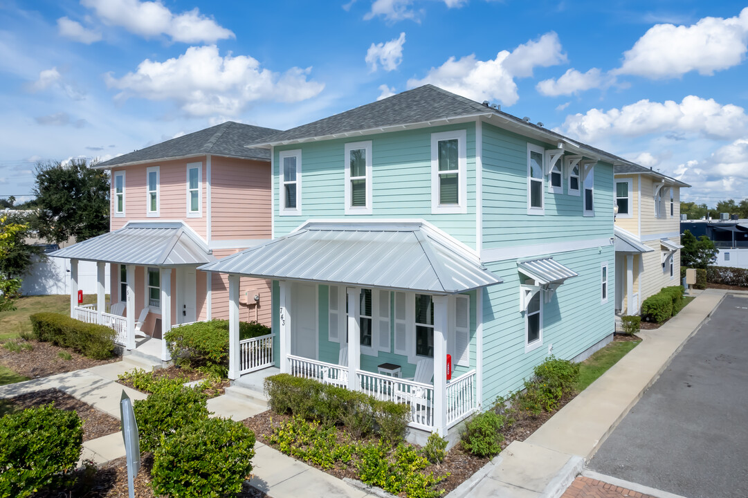 The Crossing at Winter Park in Winter Park, FL - Building Photo