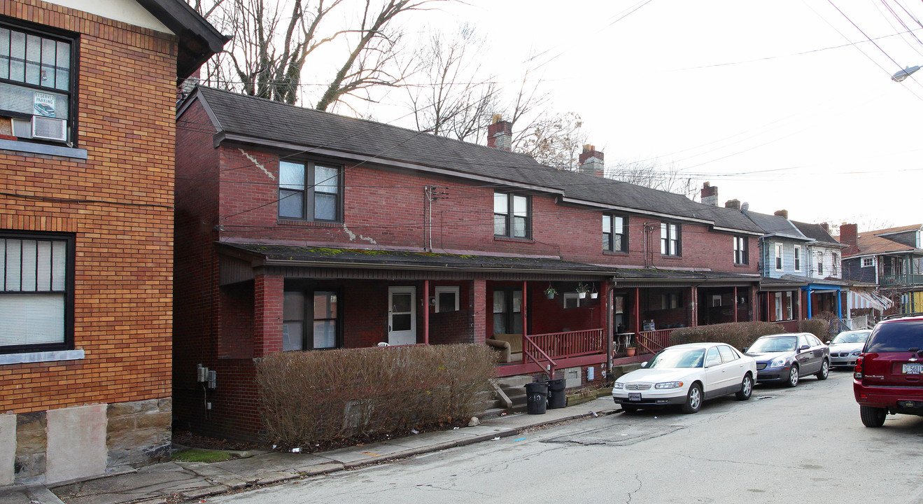 832-840 Woodworth St in Pittsburgh, PA - Building Photo