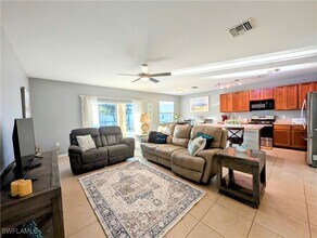 3450 Manati Ct in Cape Coral, FL - Building Photo - Building Photo