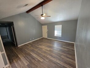 74 Pond St in Cabot, AR - Building Photo - Building Photo