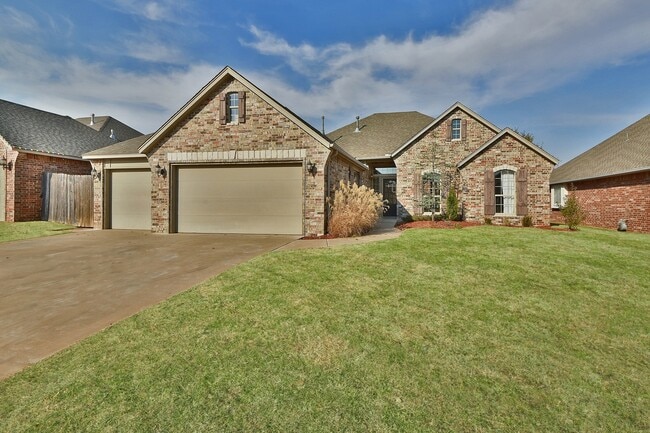 property at 1801 NW 163rd Cir