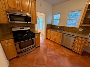 339 N Orange Dr, Unit 1 in Los Angeles, CA - Building Photo - Building Photo