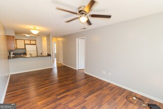 222 Lanier Dr-Unit -APT 310 in Statesboro, GA - Building Photo - Building Photo