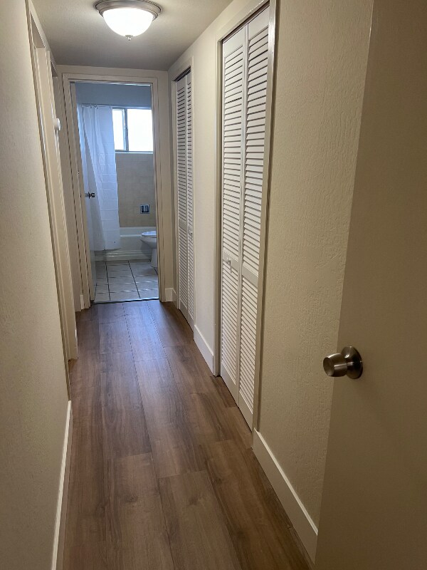 977 Clark in Mountain View, CA - Building Photo - Building Photo