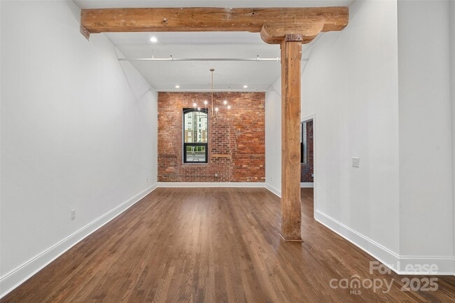 310 Arlington Ave in Charlotte, NC - Building Photo - Building Photo