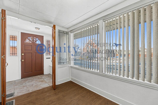 property at 4893 S Wasatch St