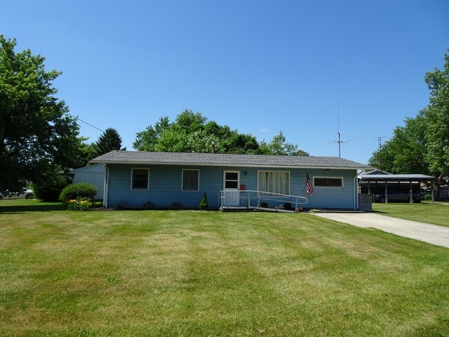 property at 865 Fairwood Ave