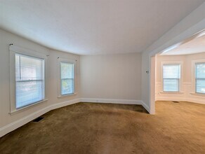 12 Electric Ave, Unit 1 in Somerville, MA - Building Photo - Building Photo