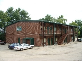 Cimarron Apartments in Dry Ridge, KY - Foto de edificio
