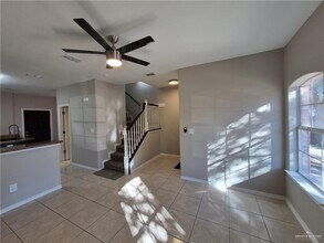 19 Jade St in Edinburg, TX - Building Photo - Building Photo