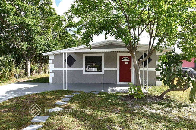 property at 1633 NW 15th Pl