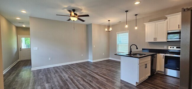 815 W Spring St in Lebanon, TN - Building Photo - Building Photo