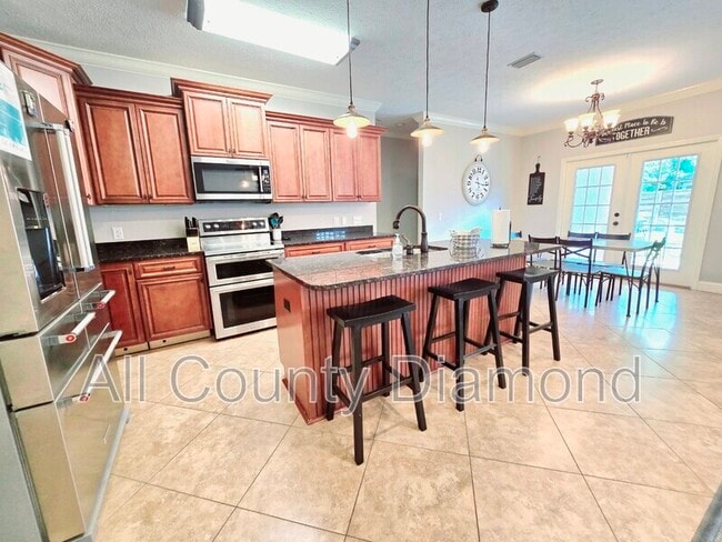 property at 2506 Dorothy Ave