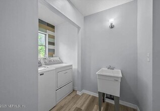 1604 Husson Ave in Palatka, FL - Building Photo - Building Photo