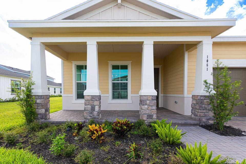 1061 Haywagon Trl in Loxahatchee, FL - Foto de edificio