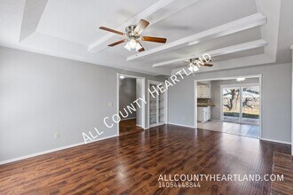 2325 Cypress Ct in Edmond, OK - Building Photo - Building Photo