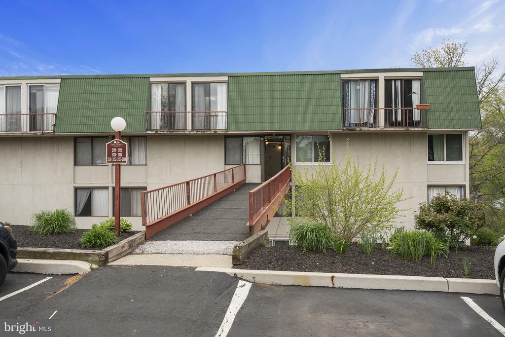 2134 Forest Ln in Schwenksville, PA - Building Photo