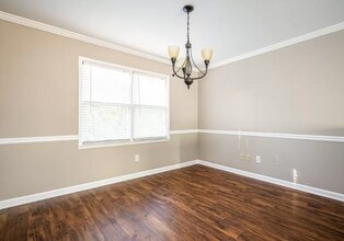 10420 Meadow Crest Ln in Alpharetta, GA - Building Photo - Building Photo