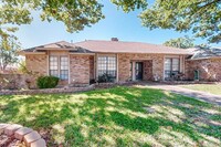 7111 Pleasant View Dr in Dallas, TX - Building Photo - Building Photo