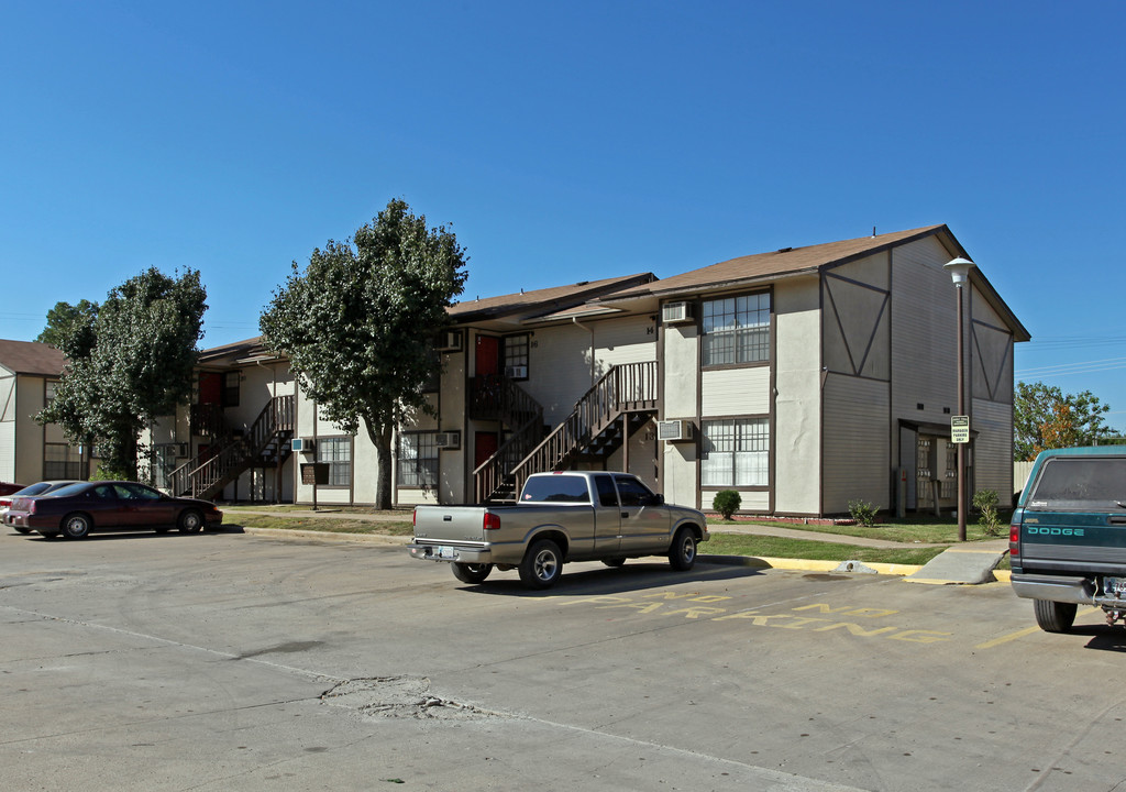 Alder View Apartments in Glenpool, OK - Building Photo