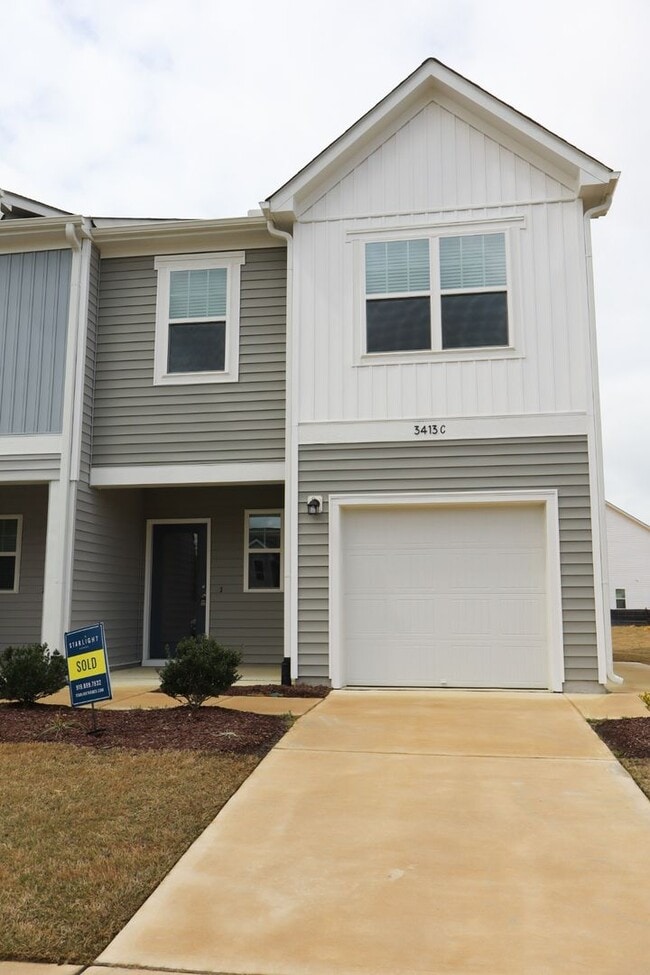 property at 3413 Baybrooke Dr