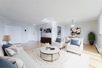 20 Sanagan Rd in Toronto, ON - Building Photo - Building Photo