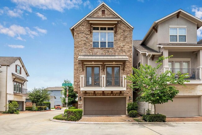 property at 3510 Vista Terrace Ln