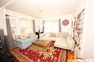 11 Breck Ave in Boston, MA - Building Photo