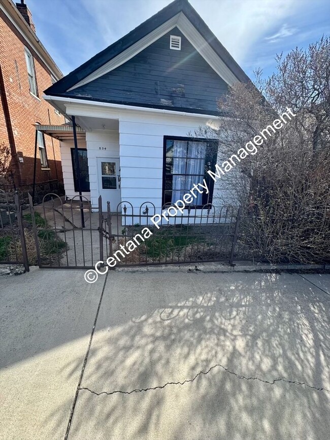 property at 854 S Main St