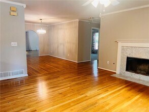 1919 Bonaventure Way in Marietta, GA - Building Photo - Building Photo