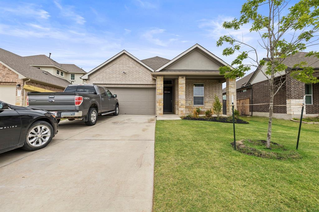 13905 Mcarthur Dr in Manor, TX - Building Photo